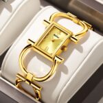 Women's Retro Minimalist Quartz Watch - Artistic Alloy Bracelet Timepiece, Elegant Waterproof Analog Wristwatch for Daily Wear