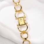 Women's Retro Minimalist Quartz Watch - Artistic Alloy Bracelet Timepiece, Elegant Waterproof Analog Wristwatch for Daily Wear - Image 4