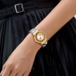 Women's Hollow Dial Quartz Watch - Snake-Pattern Alloy Strap, Diamond-Accent Bracelet Style, Waterproof Analog Timepiece - Image 6